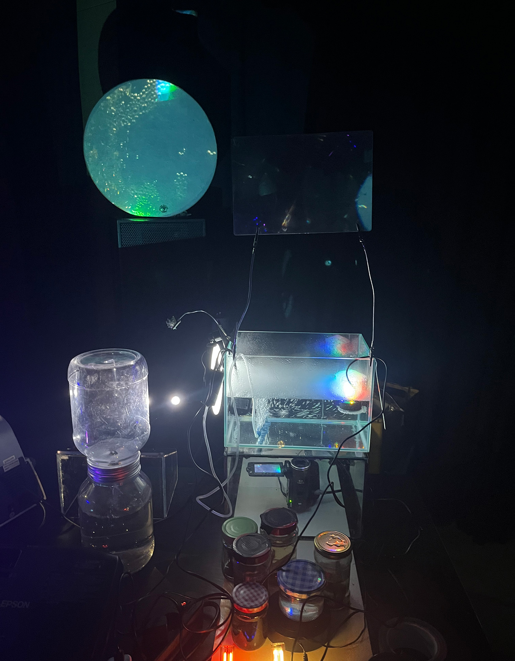 Podcast Behind the Screens – Behind the Scenes | kainkollektiv, Sputnic – Mami Water